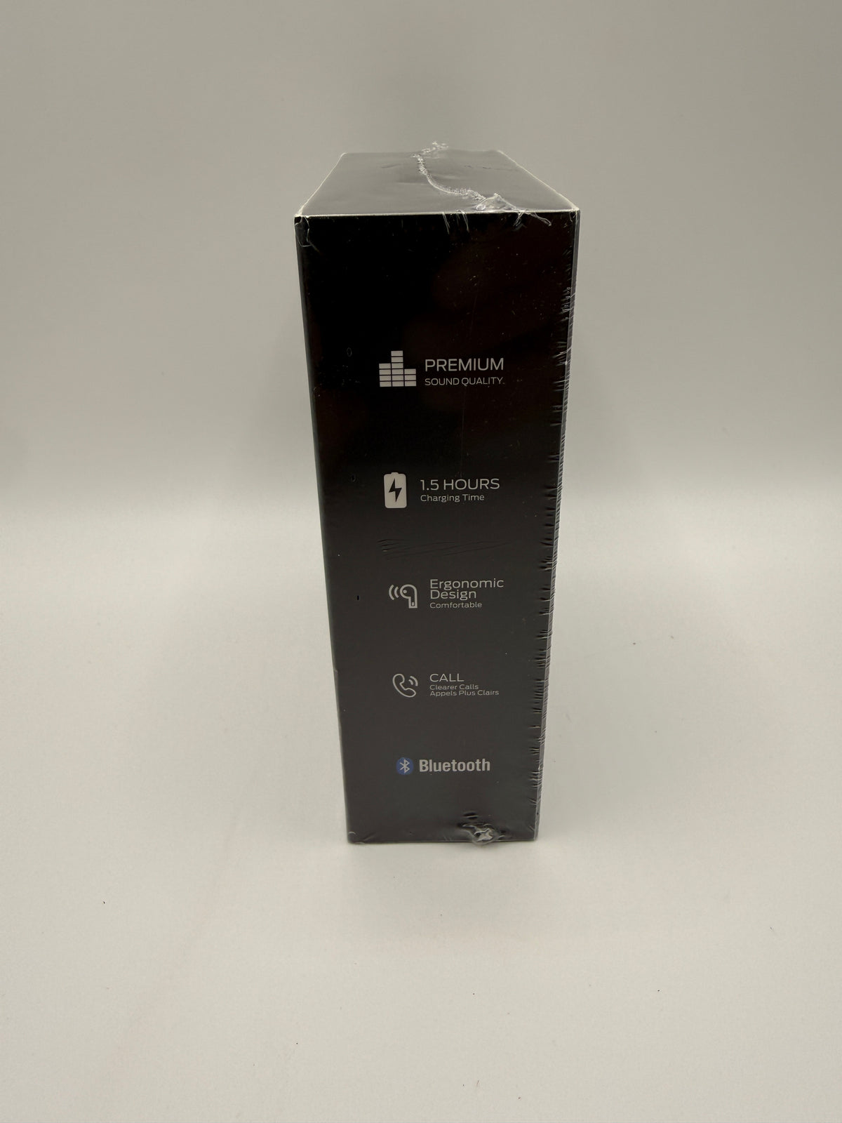 Side view of Monster Aura Fit XT05 box showing key features