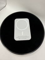Magnetic Wireless Power Bank - New - product photo 3