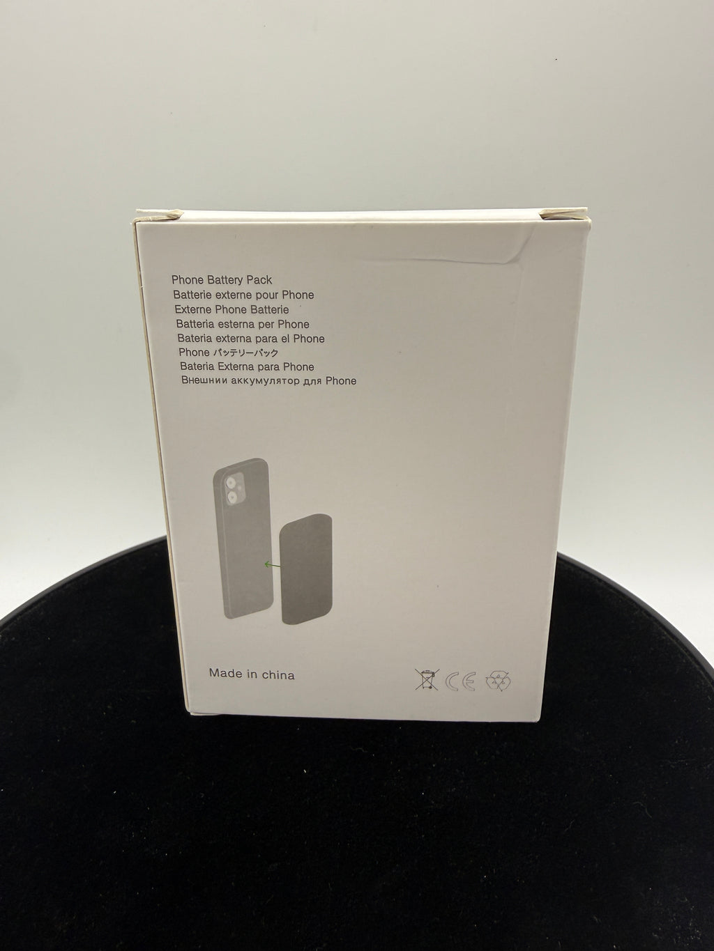 Magnetic Wireless Power Bank - New - product photo 2