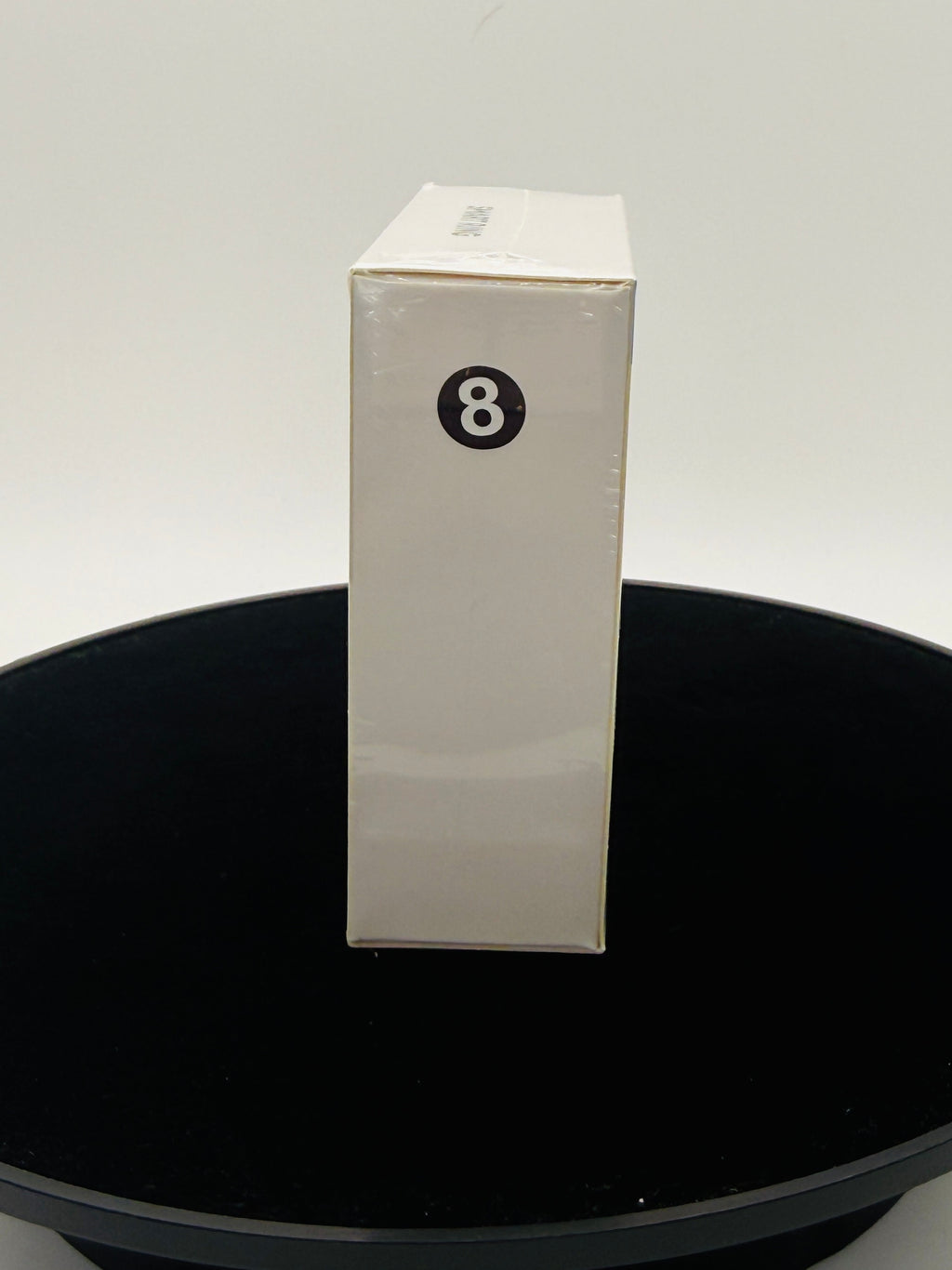 Smart Ring side packaging showing size 8