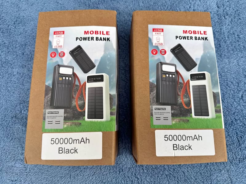 50000mAh Black Mobile Power Bank 4USB SOLAR Charging